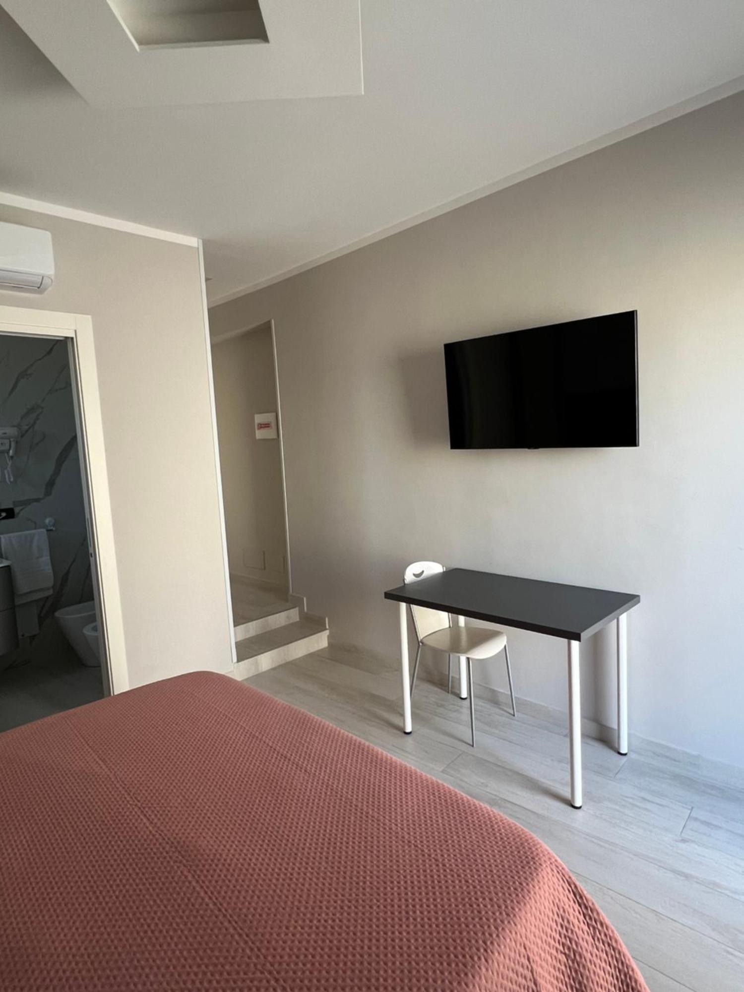 Brass Apartment Castellammare di Stabia Bagian luar foto